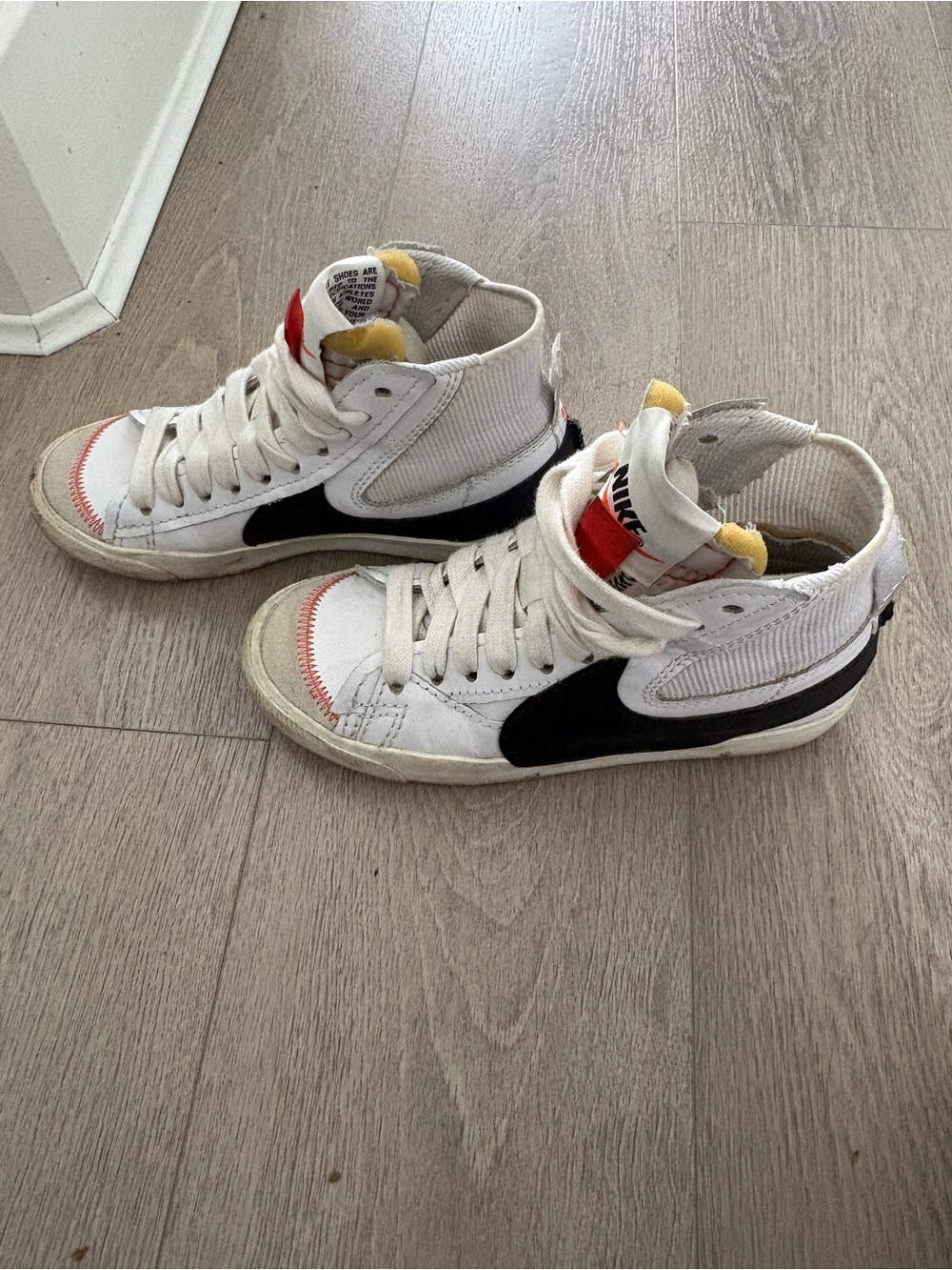 Nike blazers women’s